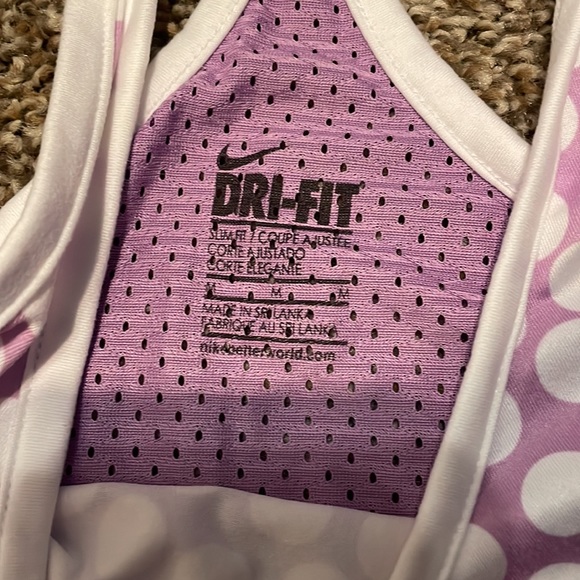 Women’s Nike Dri fit / slim fit tank. Size M. NWT. - Picture 6 of 6